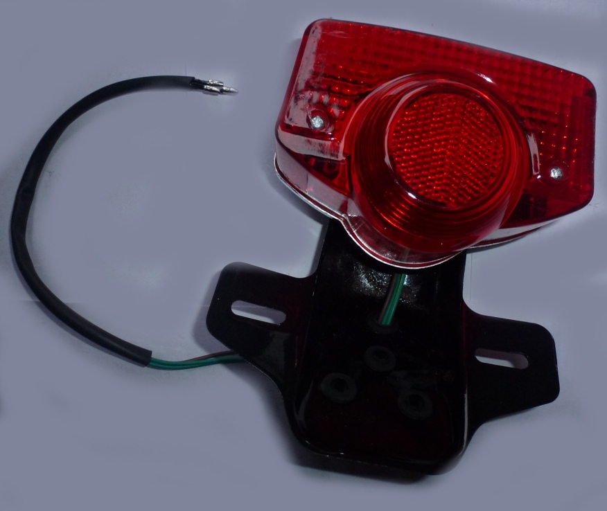 Фонарь стоп-сигнала в сборе с кронштейном DELTA, ALPHA