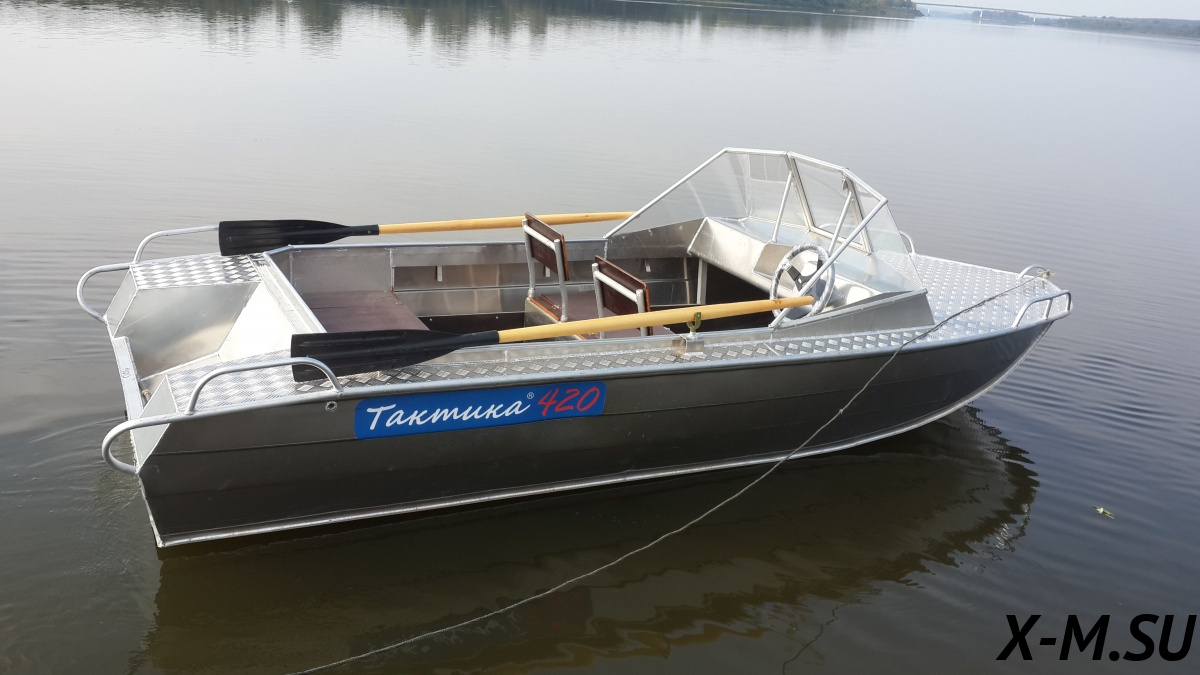 Алюминиевая моторная лодка Тактика-420 Алюминиевая моторная лодка Тактика-420